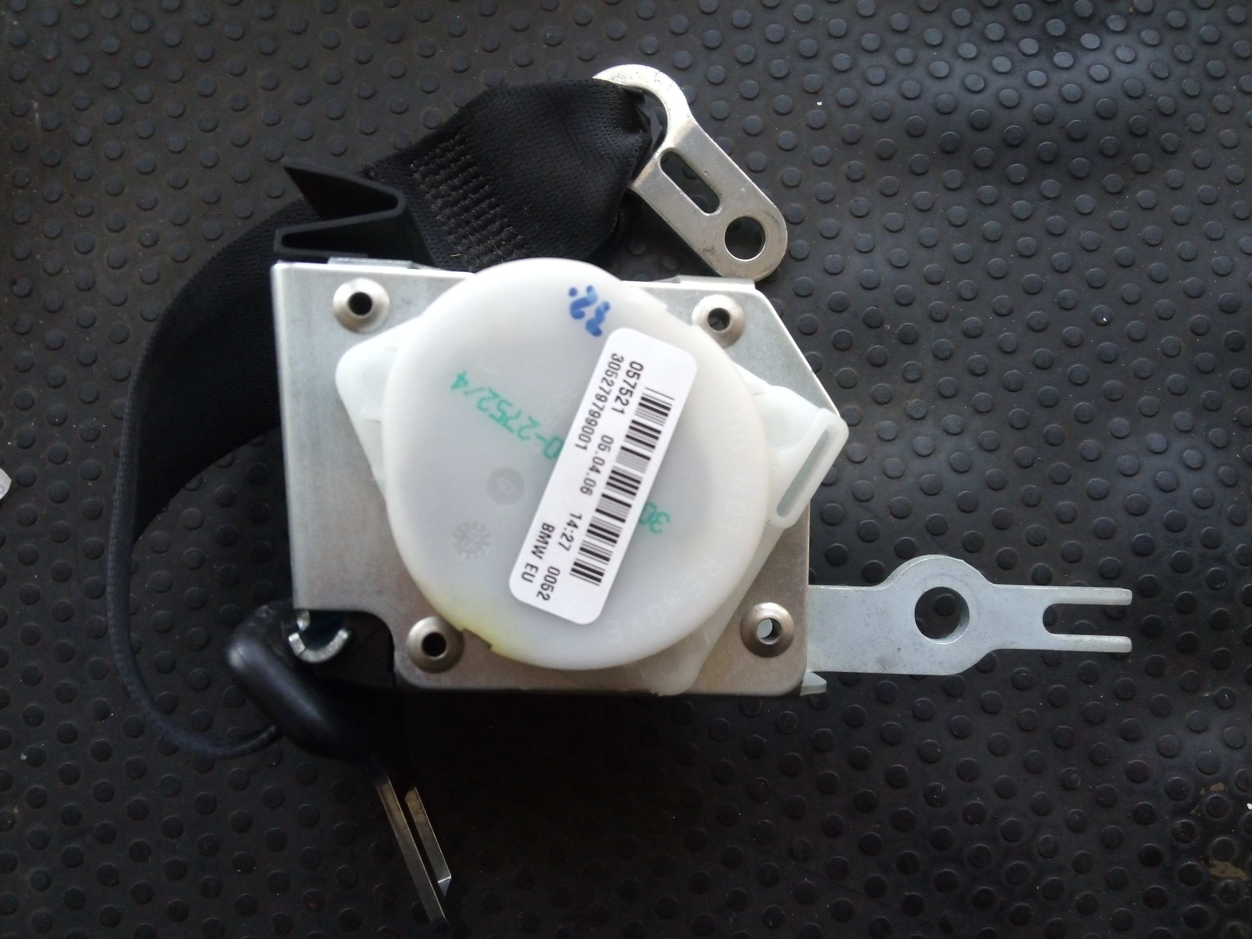 Right rear seatbelt BMW 3 (E90) Imagem-1