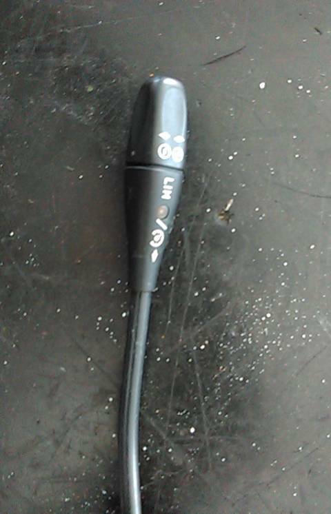 Conjunto / manetes de luzes e limpa vidros MERCEDES-BENZ Classe A (W169)