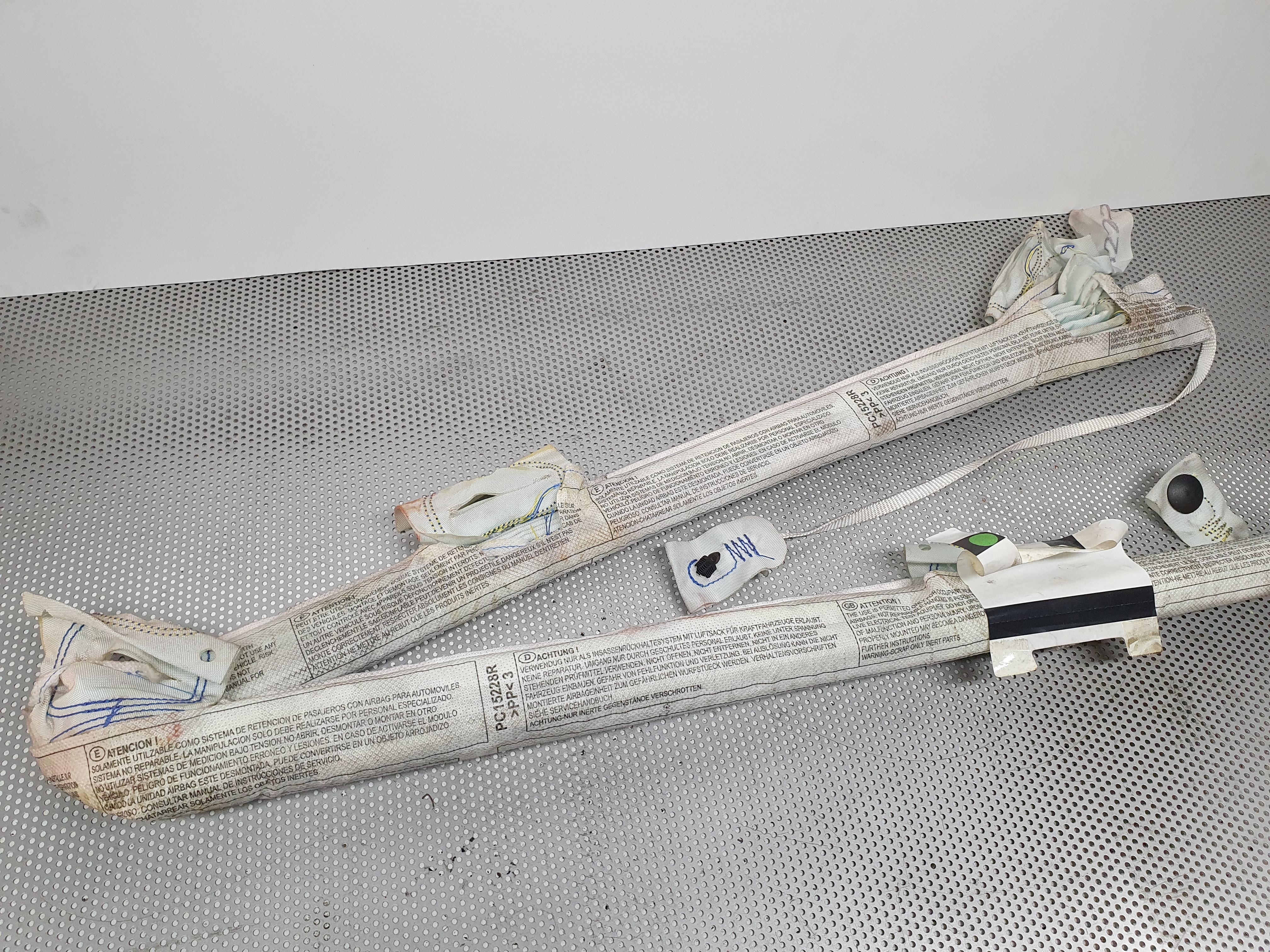 Airbag cortina direito RENAULT Clio III (BR0/1, CR0/1) Imagem-1