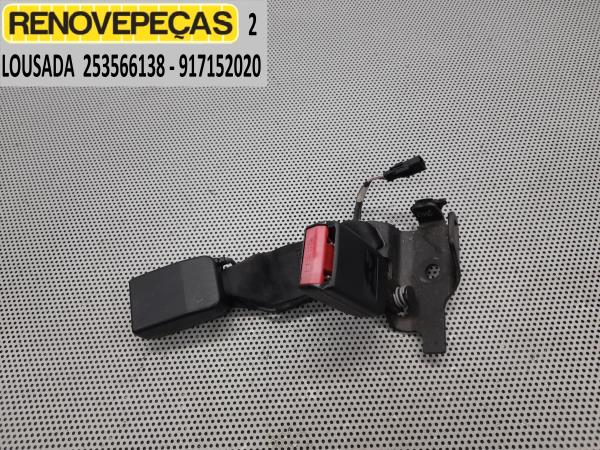 Hebilla de cinturón trasero izquierdo RENAULT Laguna III (BT0/1)