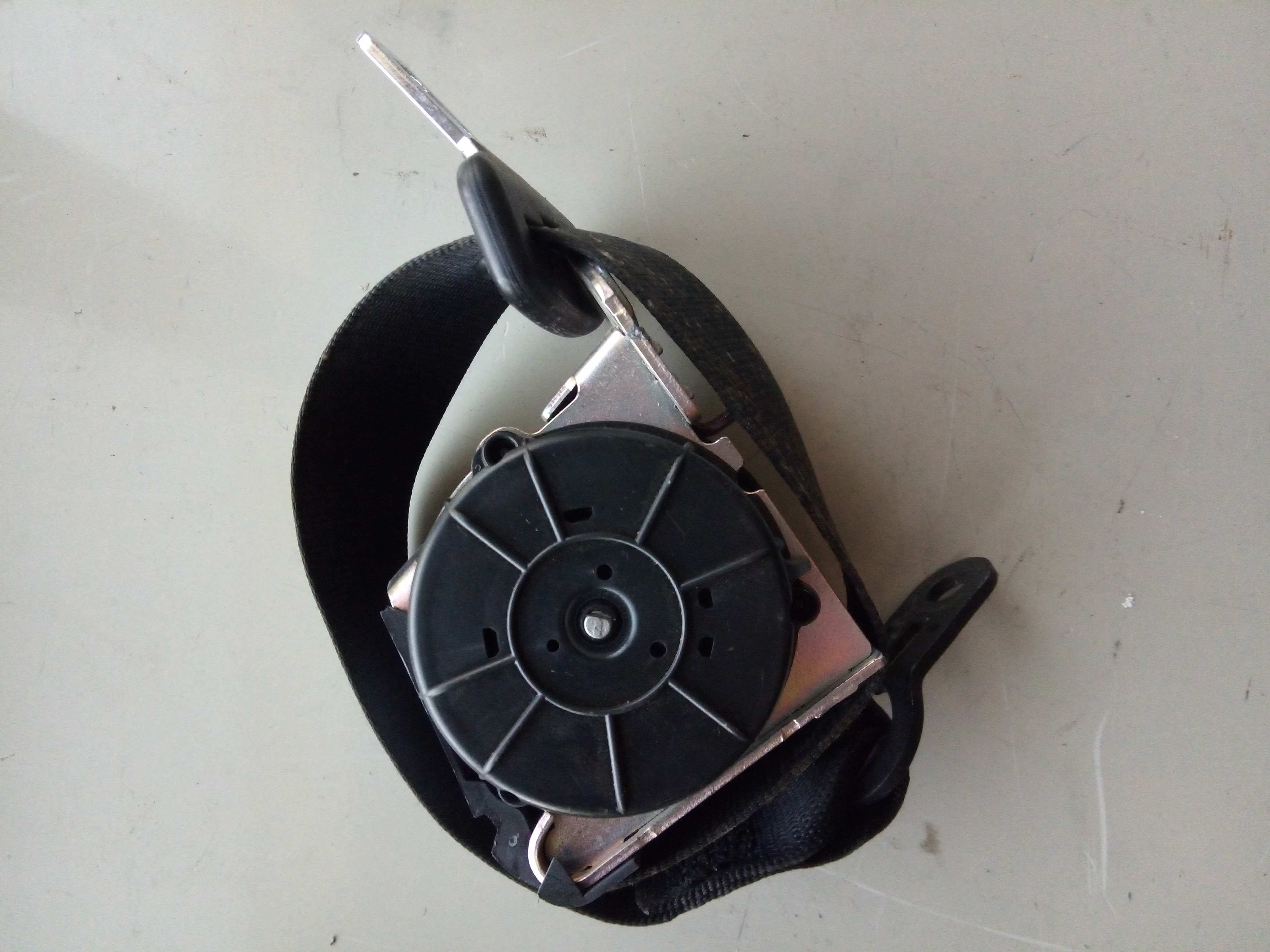 Left rear seatbelt BMW 3 Touring (E91) Imagem-1