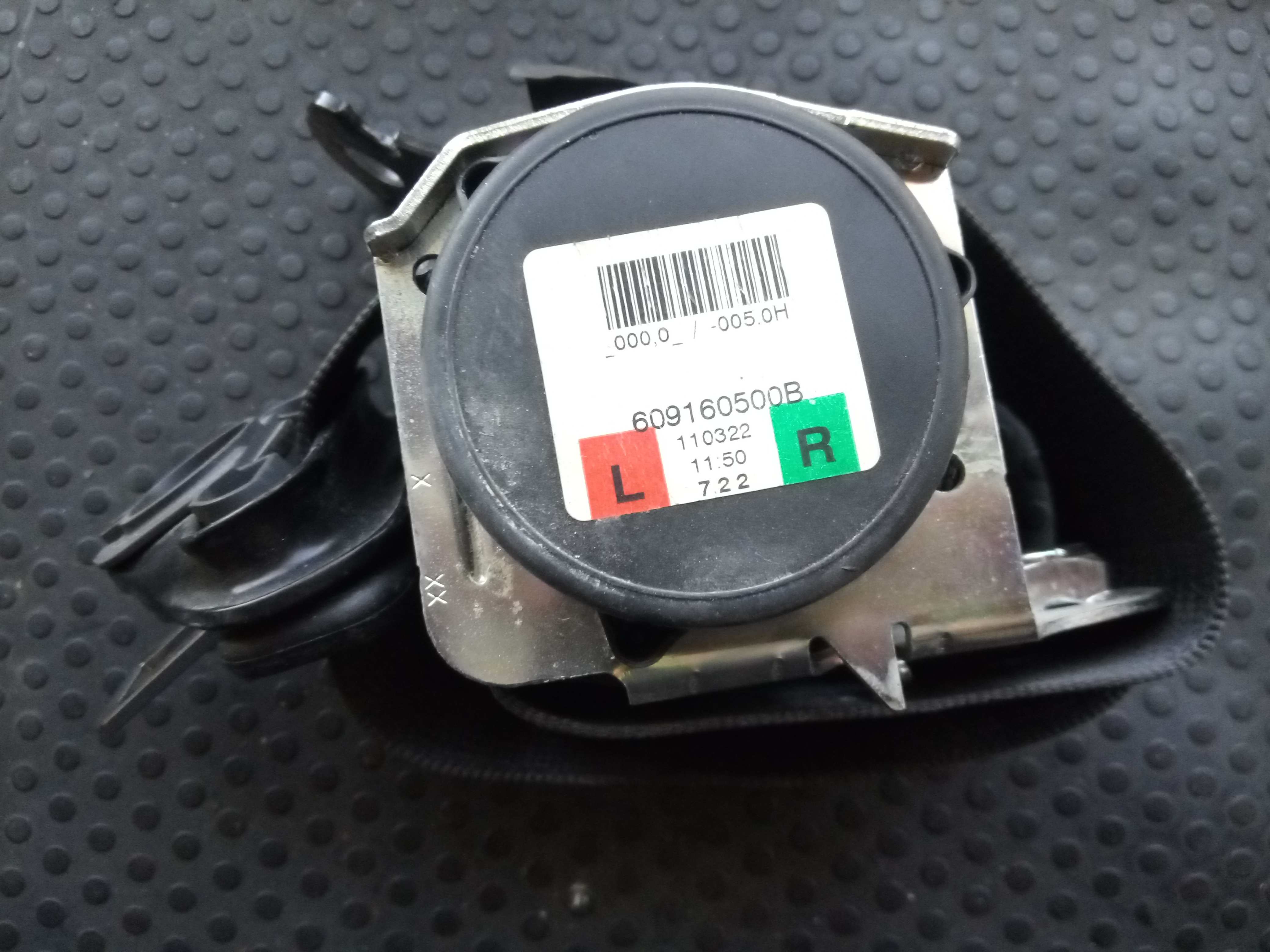 Left rear seatbelt OPEL Corsa D Imagem-2