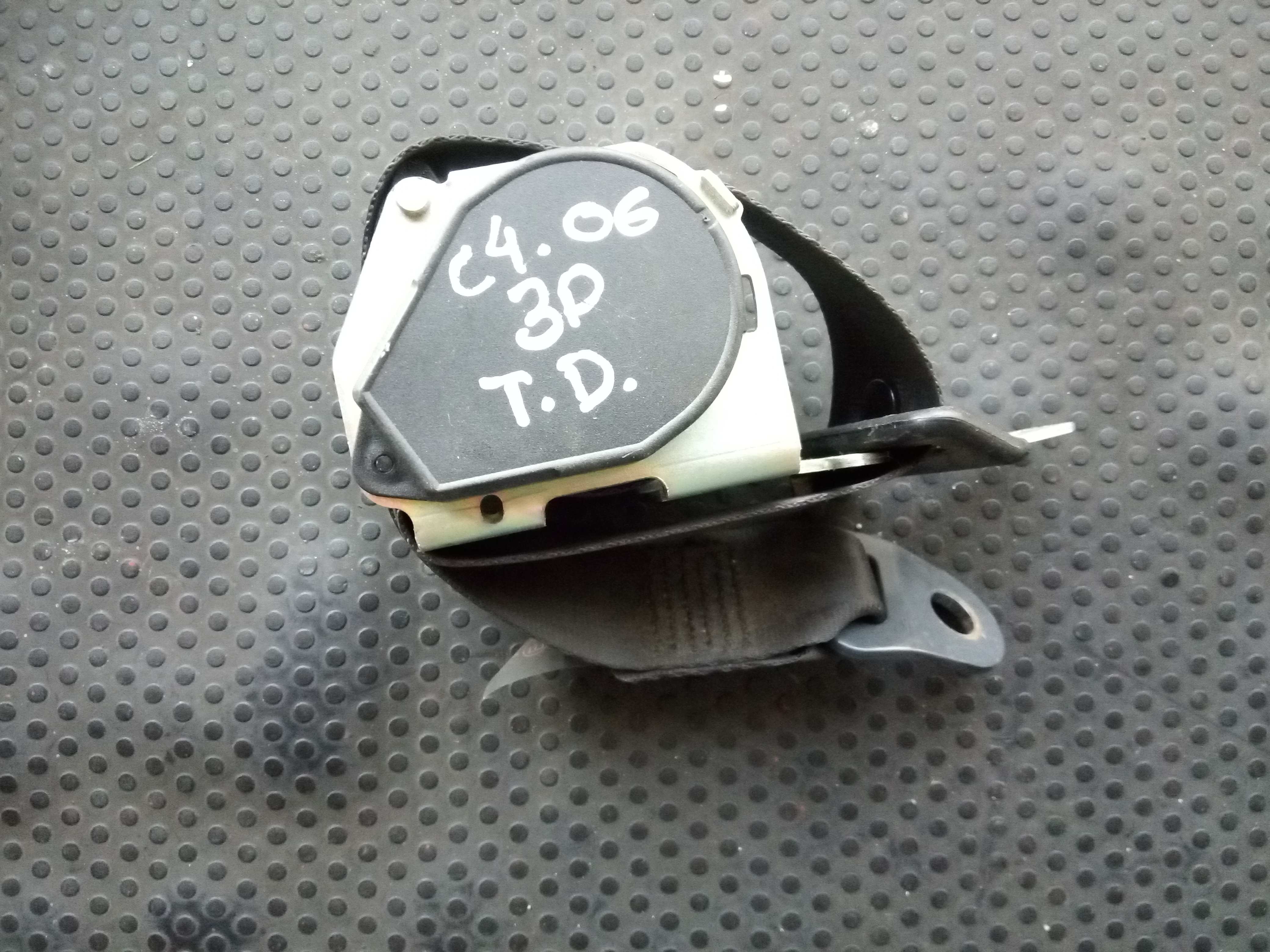 Right rear seatbelt CITROËN C4 Coupé (LA_)