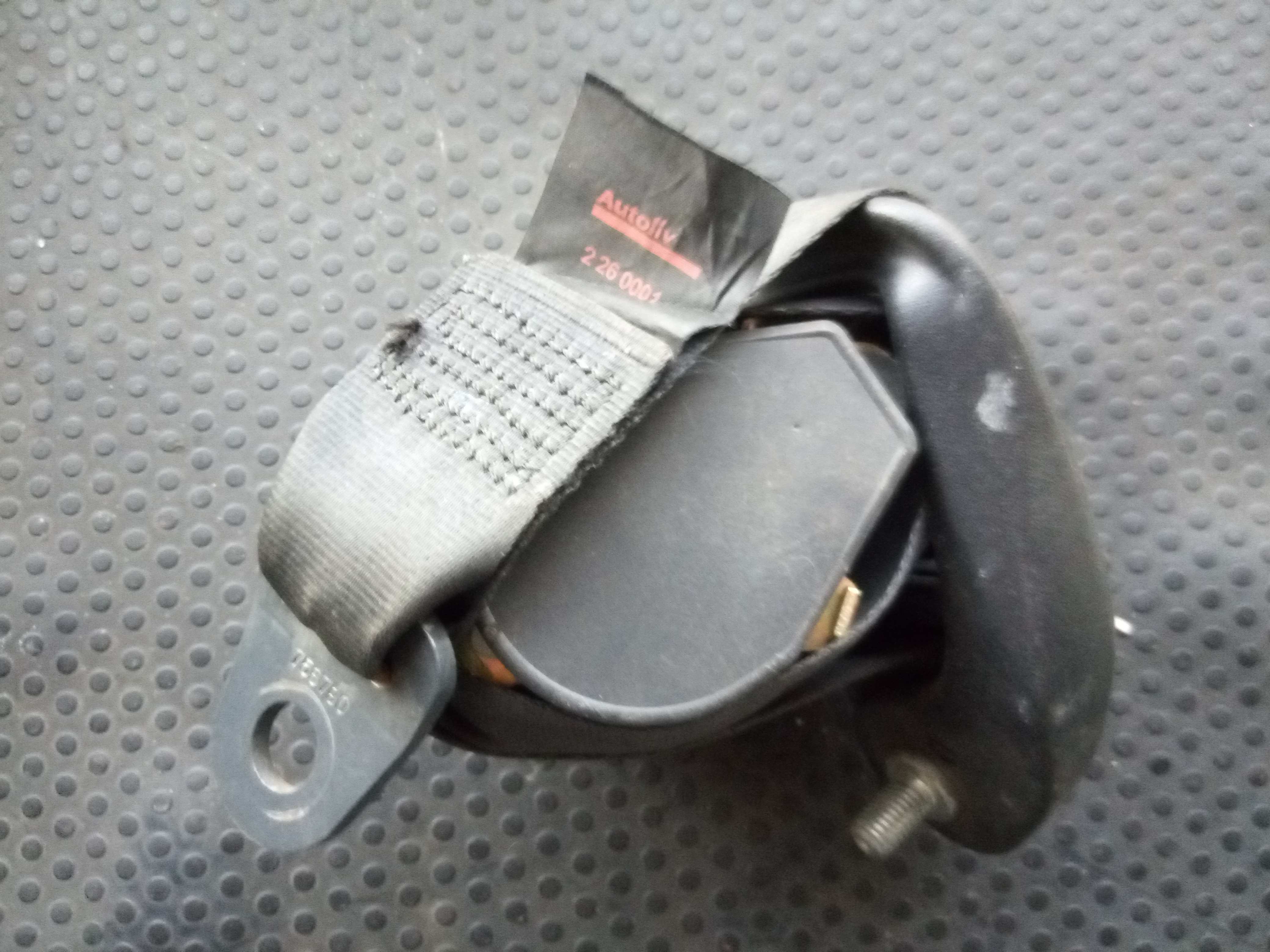 Left rear seatbelt PEUGEOT 307 Break (3E) Imagem-1