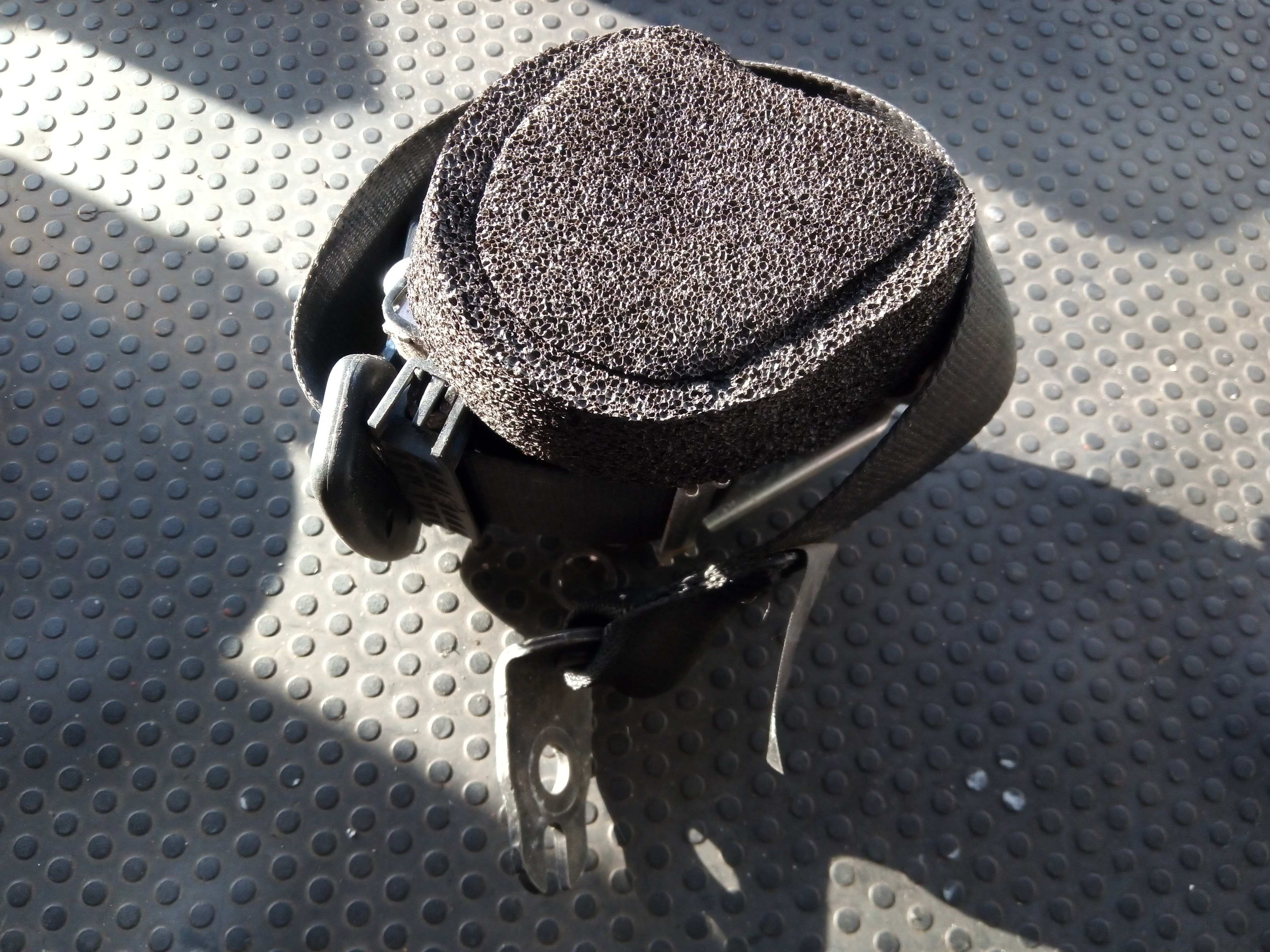 Left rear seatbelt FORD Focus II (DA_) Imagem-1