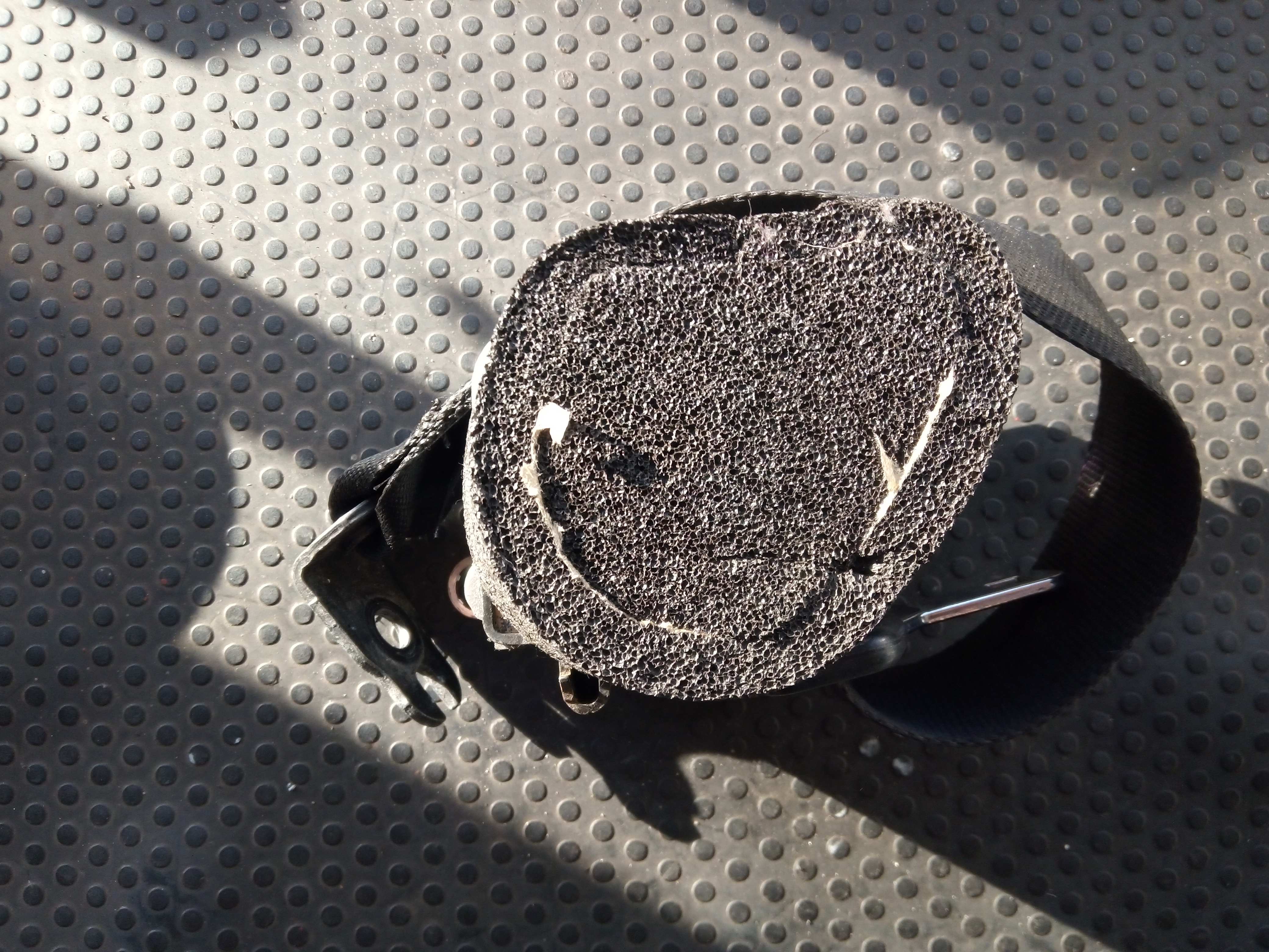 Right rear seatbelt FORD Focus I (DAW, DBW) Imagem-1