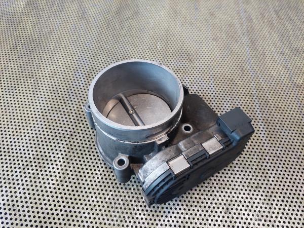 Boîtiers papillon PORSCHE Cayenne (9PA) Imagem-1