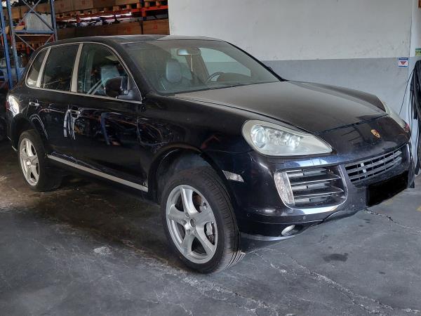 Cobertura do motor / blindagem superior do motor PORSCHE Cayenne (9PA) Imagem-3 Cobertura do motor / blindagem superior do motor PORSCHE Cayenne (9PA) Imagem-3
