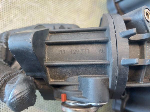 Coletor de admissão VOLKSWAGEN Caddy III (2K, 2C) Imagem-2