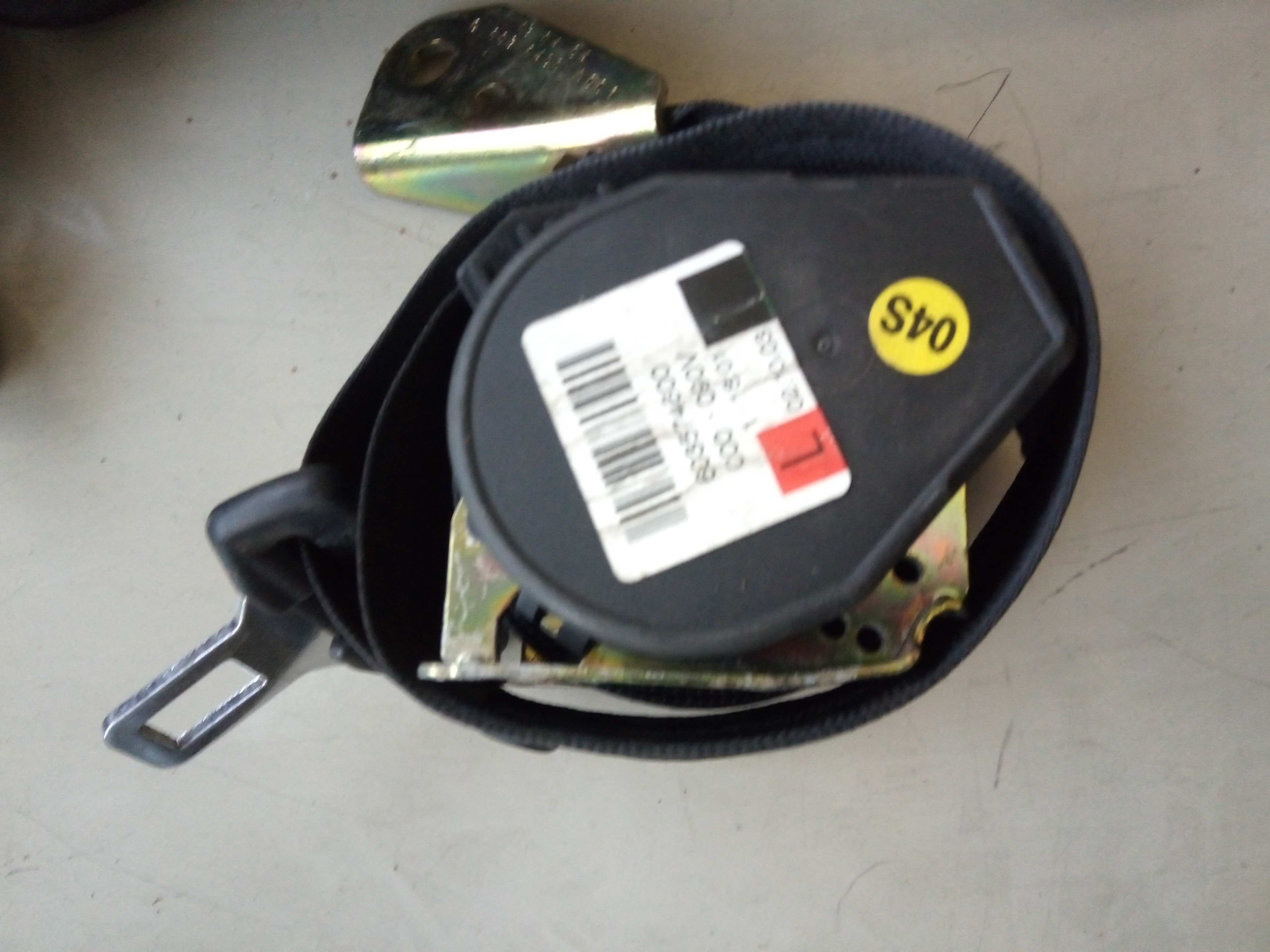 Left rear seatbelt VOLKSWAGEN Golf V (1K1) Imagem-1