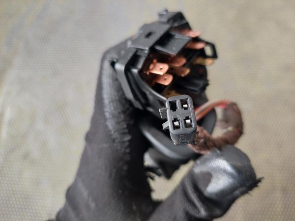 Conjunto / manetes de luzes e limpa vidros OPEL Zafira A (F75_) Imagem-3