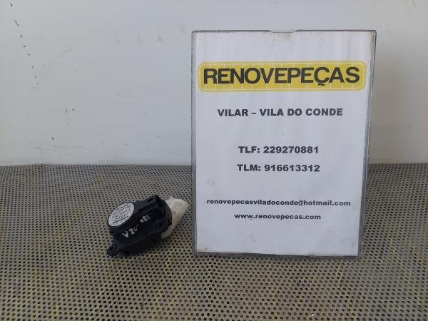 Motor del compuerta de la calefacción RENAULT Clio IV (BH_)