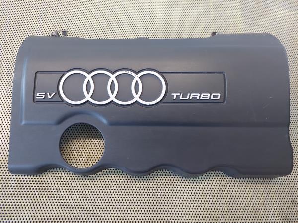 Cobertura del motor AUDI A4 (8D2, B5) Imagem-1