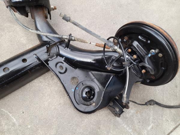 Eixo traseiro discos FORD Fiesta VI (CB1, CCN) Imagem-5