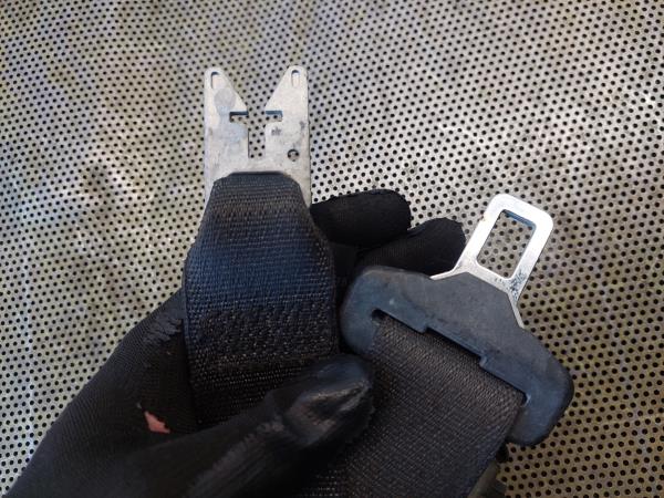 Cinturón delantero izquierdo OPEL Corsa D Imagem-3