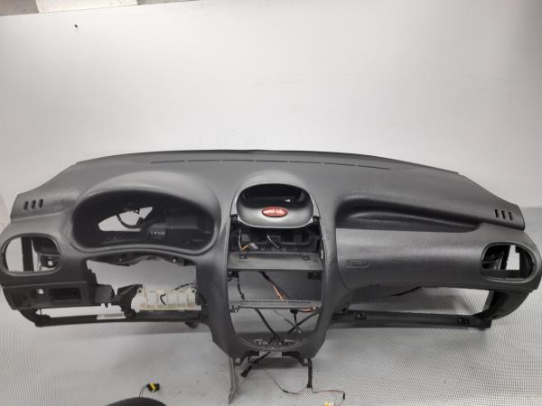 Kit de airbags PEUGEOT 206 (2A/C) Imagem-1 Kit de airbags PEUGEOT 206 (2A/C) Imagem-1