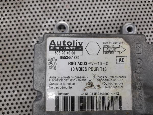 Kit de airbags PEUGEOT 206 (2A/C) Imagem-7 Kit de airbags PEUGEOT 206 (2A/C) Imagem-7
