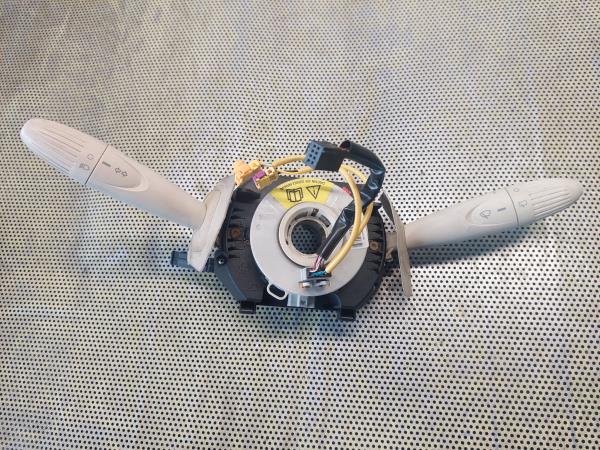 Conjunto / manetes de luzes e limpa vidros FIAT 500 (312_) Imagem-1