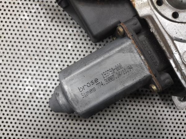 Elevador vidros frente direito OPEL Corsa B Imagem-5