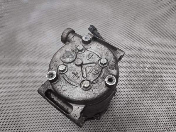 Compressor AC FORD Fiesta VI (CB1, CCN) Imagem-5 Compressor AC FORD Fiesta VI (CB1, CCN) Imagem-5