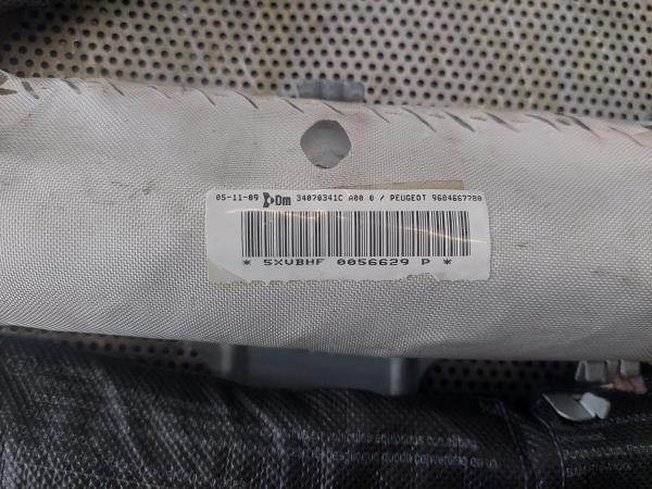 Airbag cortina direito PEUGEOT 5008 I (0U_, 0E_) Imagem-2 Airbag cortina direito PEUGEOT 5008 I (0U_, 0E_) Imagem-2