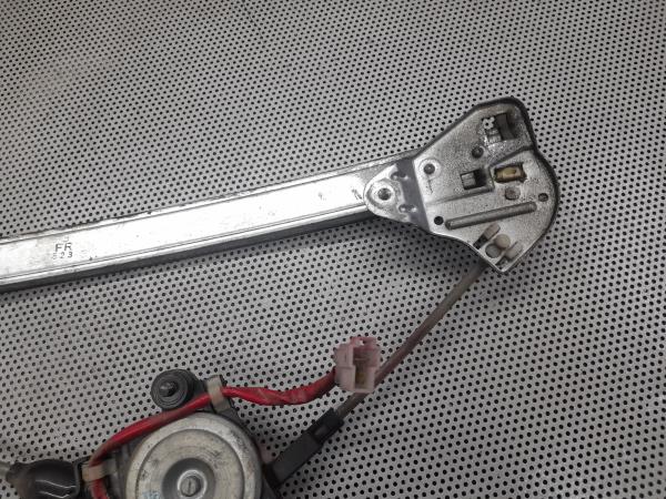 Elevador vidros frente direito MAZDA 323 P V (BA) Imagem-2