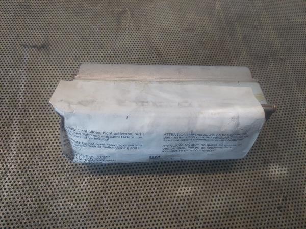 Airbag passageiro OPEL Corsa B Imagem-1 Airbag passageiro OPEL Corsa B Imagem-1