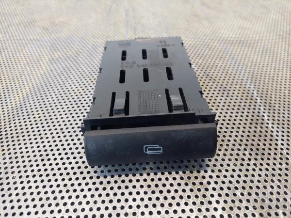 Porta Objetos SEAT Cordoba Vario (6K5) Imagem-1