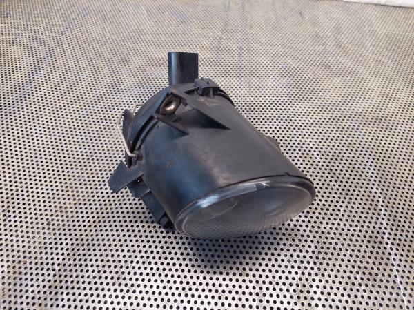 Farol nevoeiro frente esquerdo VOLKSWAGEN Polo (9N) Imagem-1