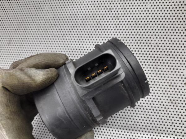 Medidor massa de ar / MAF BMW 1 (E81) Imagem-3