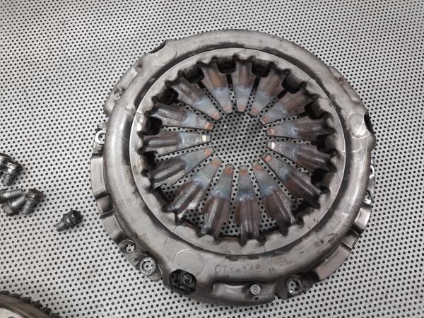 Kit frizione TOYOTA Yaris (_P9_) Imagem-2