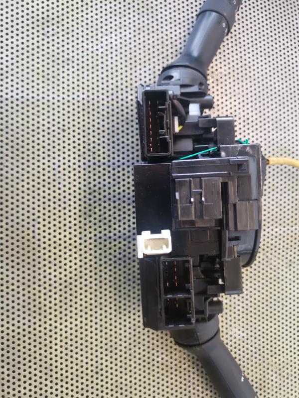 Conjunto / manetes de luzes e limpa vidros TOYOTA Urban Cruiser (_P1_) Imagem-6