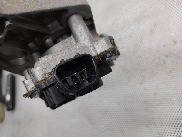 Motore tergicristallo anteriore TOYOTA Yaris (_P9_) Imagem-6