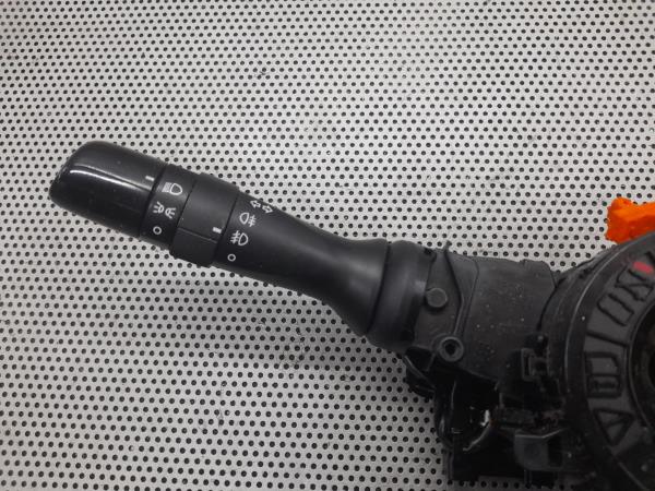 Conjunto / manetes de luzes e limpa vidros TOYOTA Yaris (_P9_) Imagem-1