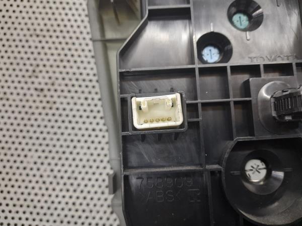 Comando clima TOYOTA Yaris (_P9_) Imagem-3