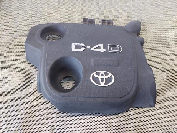 Cobertura del motor TOYOTA Urban Cruiser (_P1_) Imagem-1