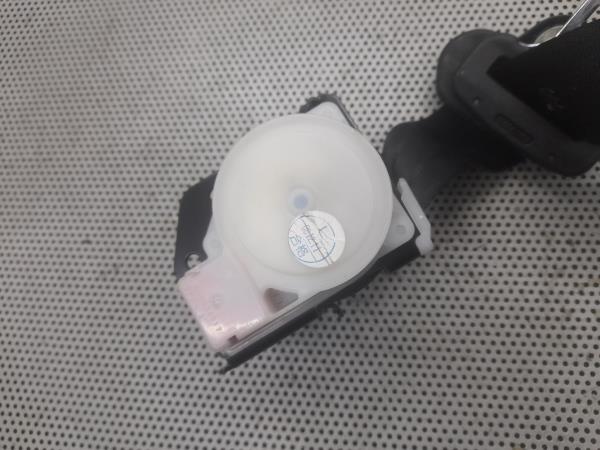 Left rear seatbelt MAZDA 2 (DE) Imagem-2