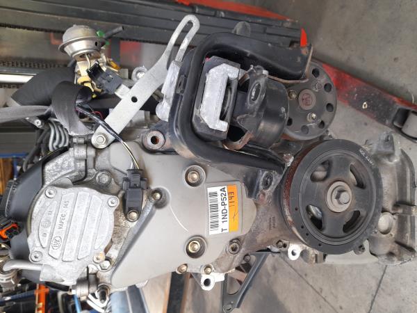 Motor completo TOYOTA Yaris (_P9_) Imagem-3