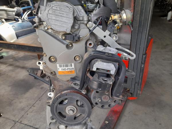 Motor completo TOYOTA Yaris (_P9_) Imagem-2