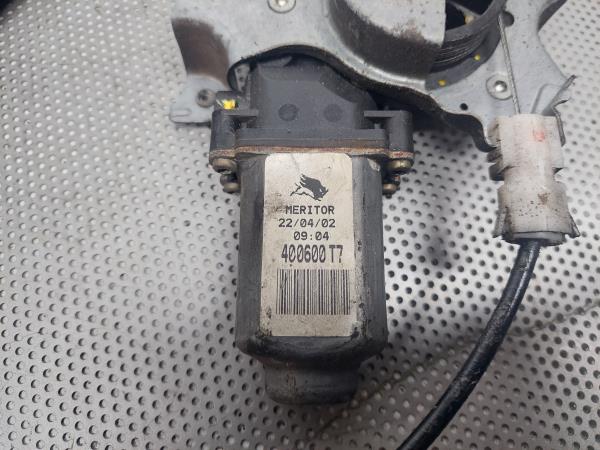 Elevador vidros frente direito NISSAN Almera II Sedan (N16) Imagem-1