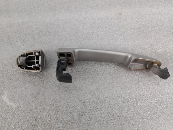 Puxador porta frente direita TOYOTA Yaris (_P9_) Imagem-1