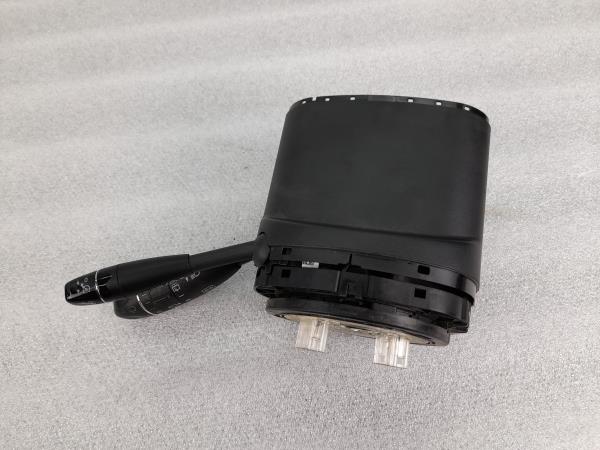 Conjunto / manetes de luzes e limpa vidros MERCEDES-BENZ Classe C (W204) Imagem-1