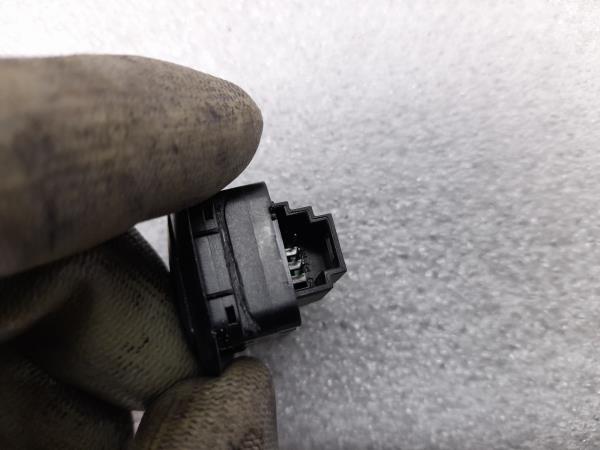 Interruptor / Botao MERCEDES-BENZ Classe C (W204) Imagem-4