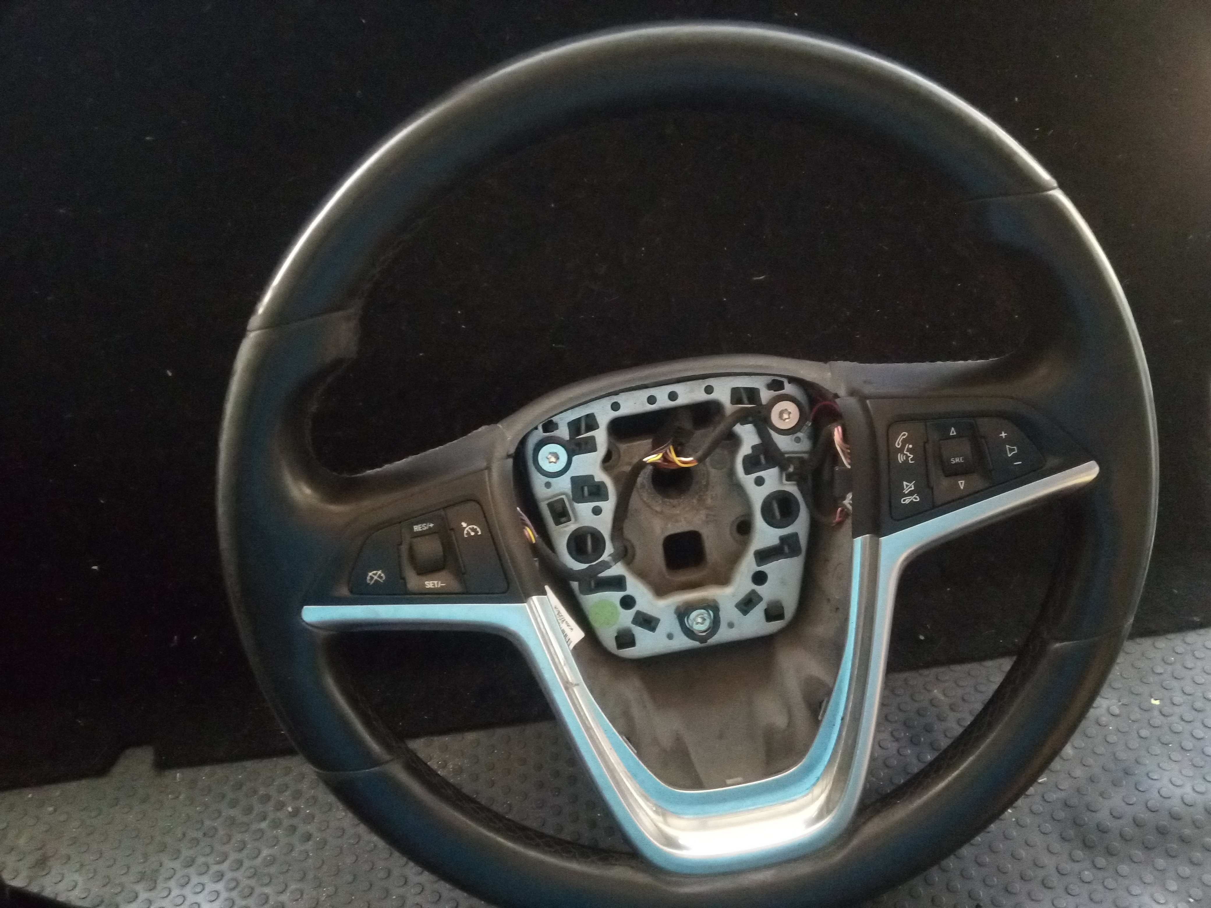 Volante de dirección OPEL Insignia A (G09)