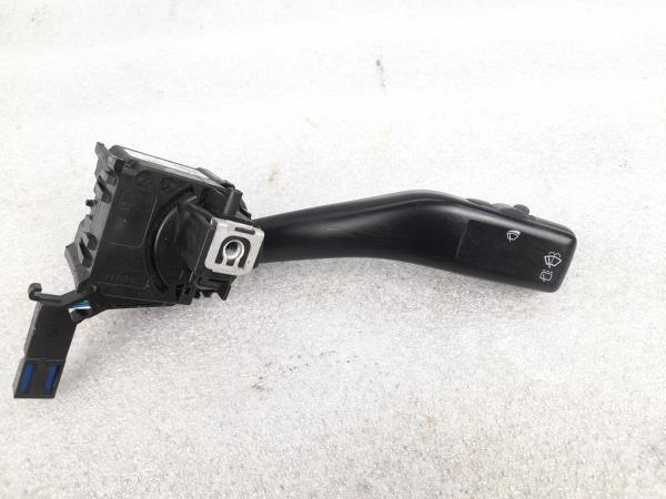 Conjunto / manetes de luzes e limpa vidros VOLKSWAGEN Caddy III (2K, 2C)