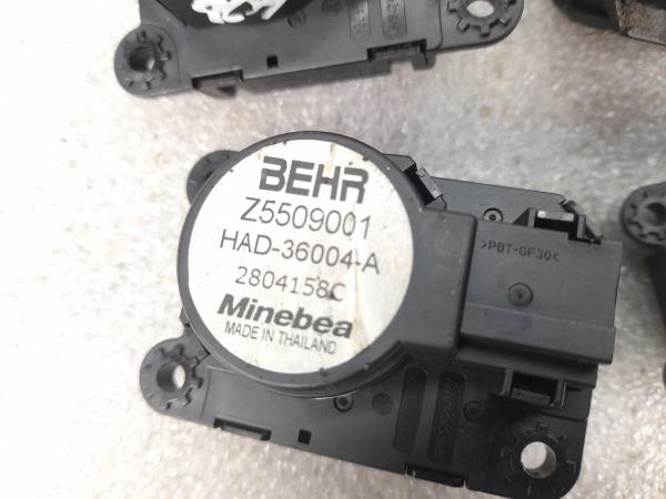 Motor del compuerta de la calefacción PEUGEOT 308 II Imagem-2