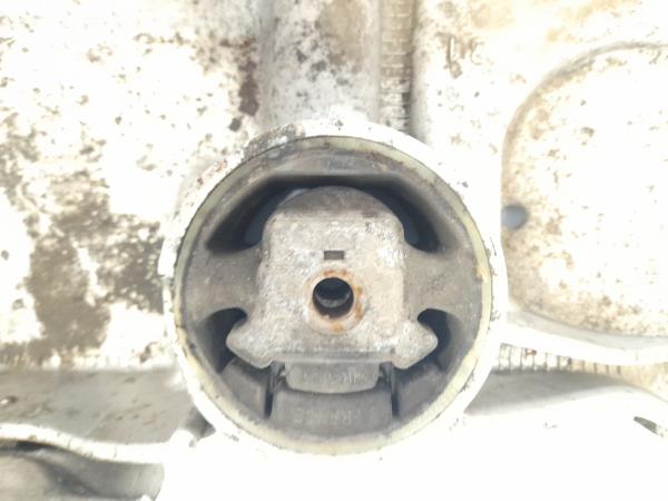 Subchasis delantero VOLKSWAGEN Golf Plus (5M1, 521) Imagem-2