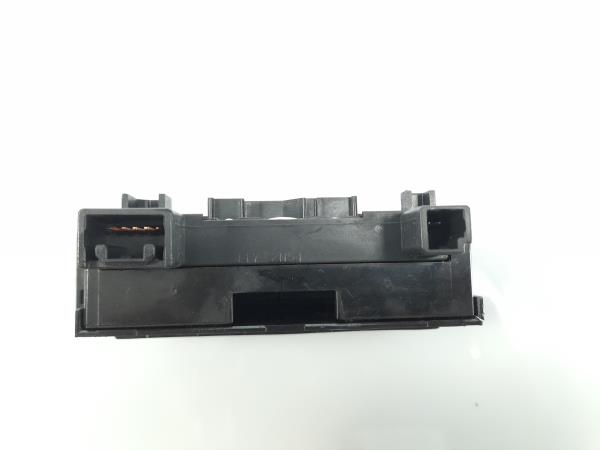 Interruptor / Botao TOYOTA Avensis Wagon (_T25_) Imagem-2