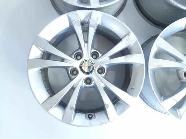Jante Especial / Jantes Especiais ALFA ROMEO Giulietta (940_) Imagem-6