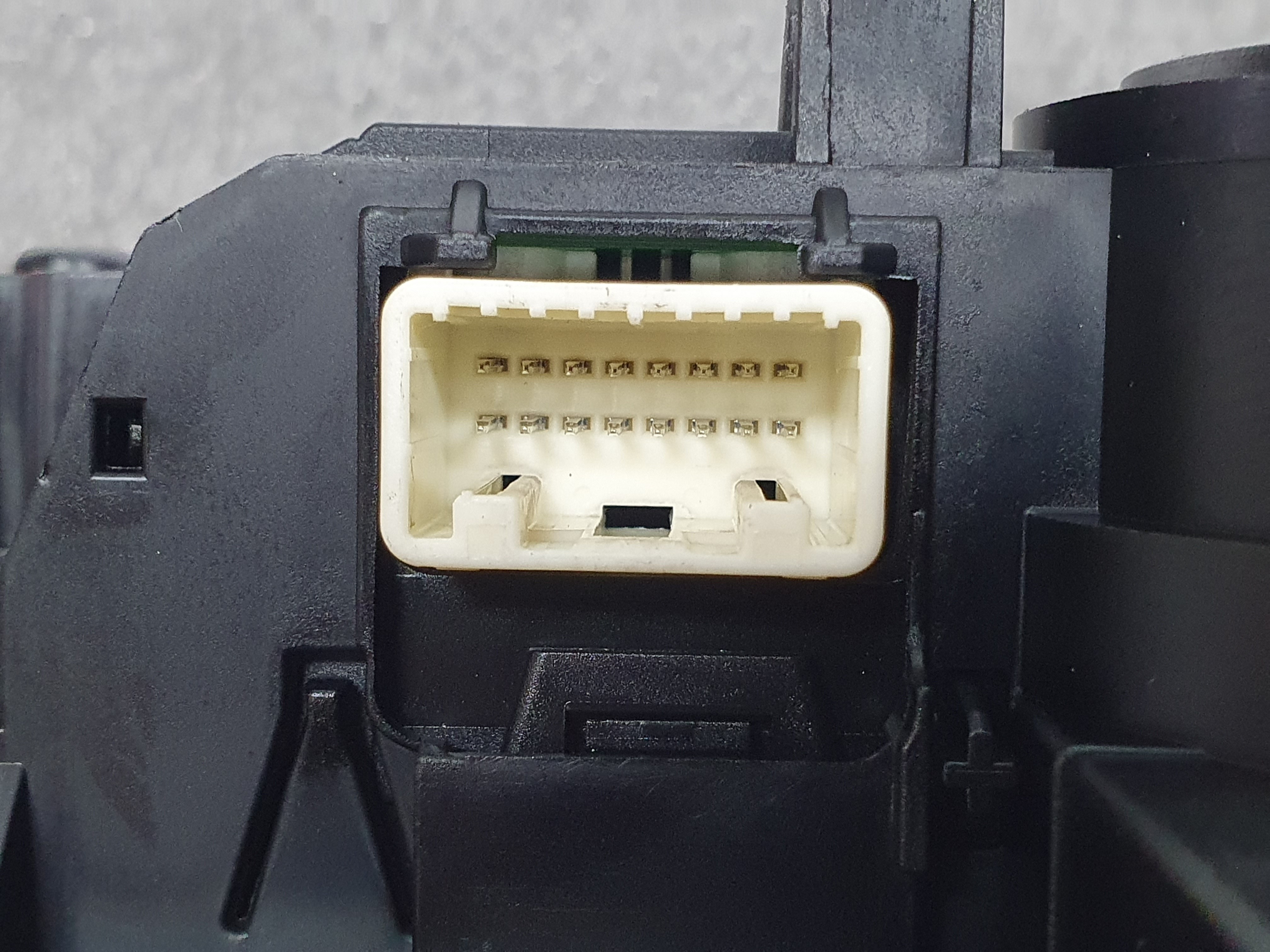 Conjunto / manetes de luzes e limpa vidros MAZDA 2 (DE) Imagem-5